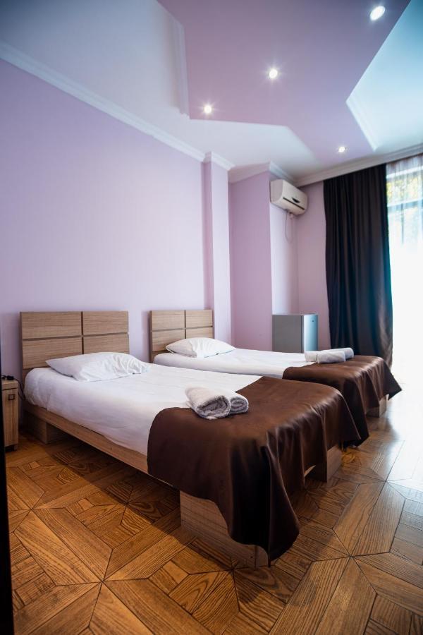 Hotel Porto Franco Batumi Exterior foto
